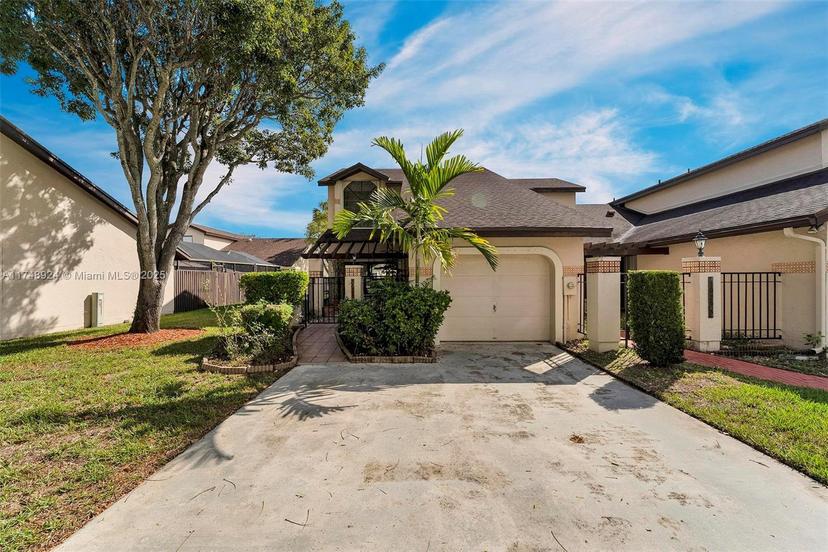 Picture of 10291 SW 137Th Pl, Miami FL 33186