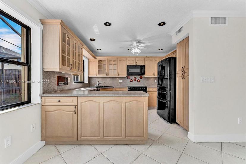 Picture of 10291 SW 137Th Pl, Miami FL 33186