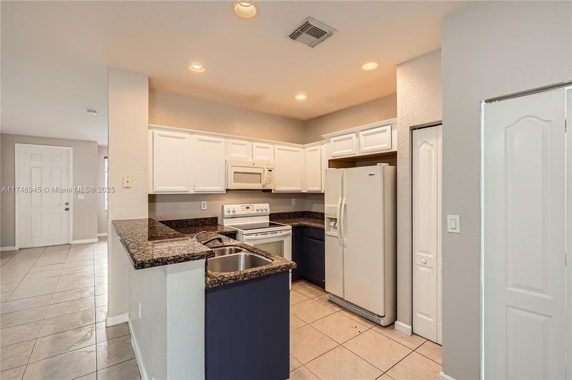 Picture of 13905 SW 279Th Ln, Homestead FL 33032