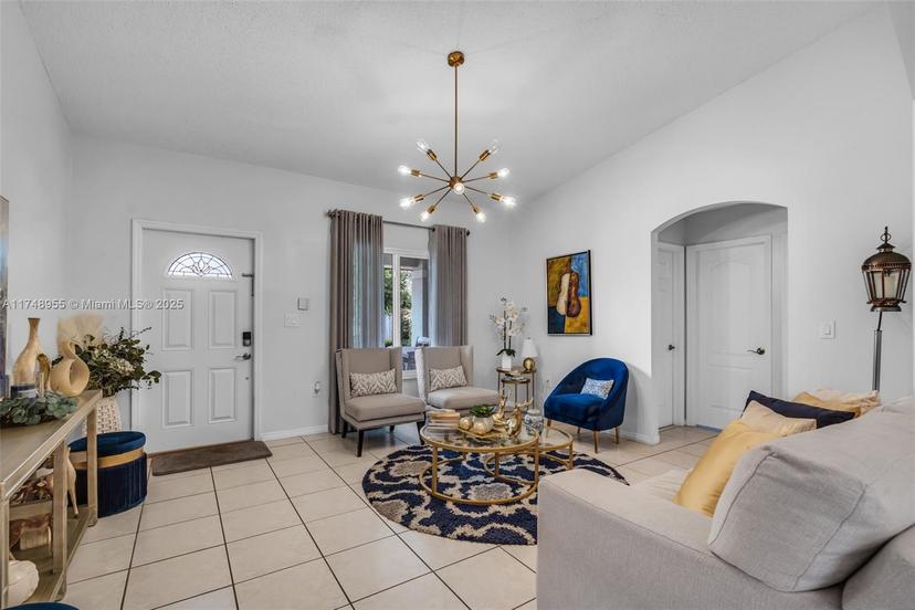 Picture of 723 NW 128Th Ct, Miami FL 33182