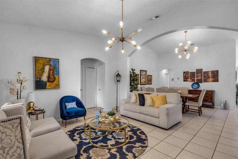 Picture of 723 NW 128Th Ct, Miami FL 33182