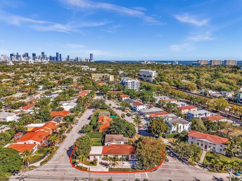 Picture of 2399 SW 26Th Ln, Miami FL 33133