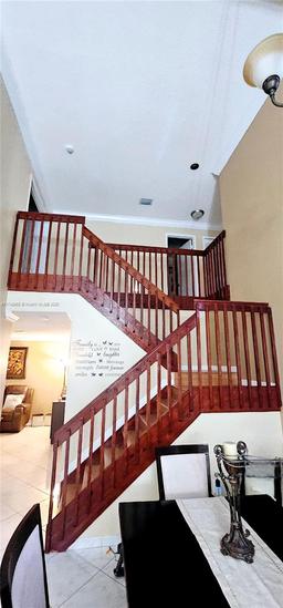 Picture of 18860 NW 12Th St, Pembroke Pines, FL 33029