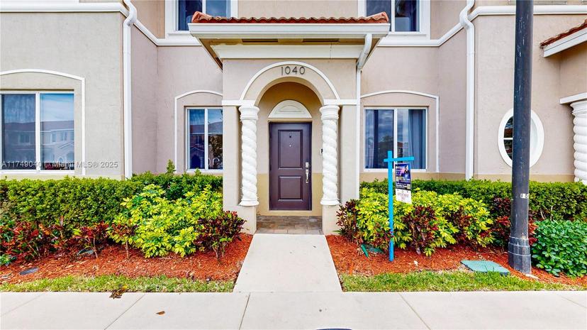 Picture of 1040 SE 24Th Ave, Homestead FL 33035