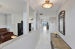 Picture of 7760 Granville Dr # 303, Tamarac, FL 33321