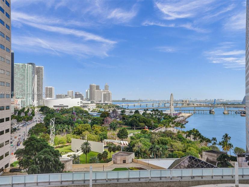 Picture of 325 S Biscayne Blvd # 1520, Miami FL 33131