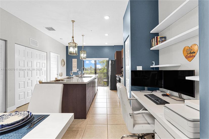 Picture of 8025 NW 104Th Ave # 23, Doral FL 33178