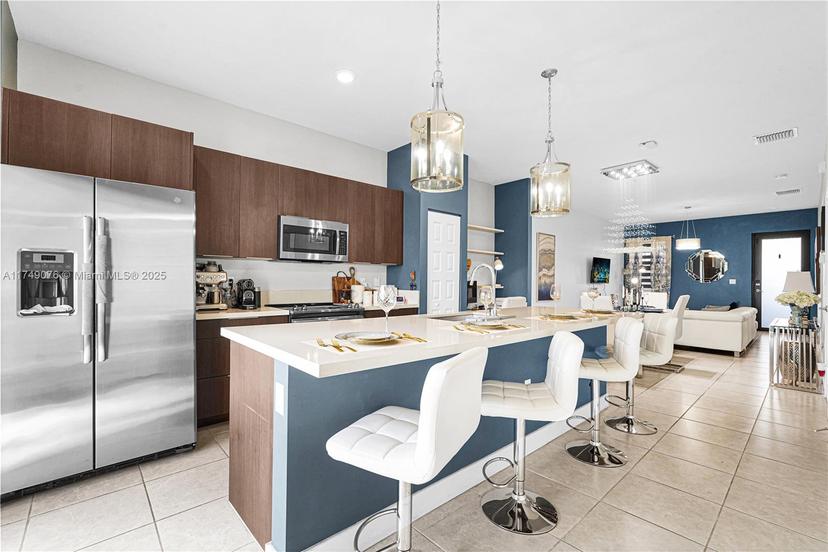 Picture of 8025 NW 104Th Ave # 23, Doral FL 33178