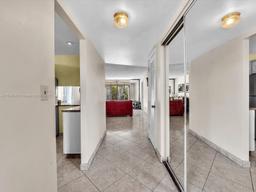 Picture of 8465 Sunrise Lakes Blvd # 212, Sunrise, FL 33322