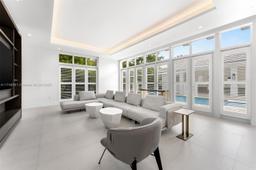 Picture of 1231 Anastasia Ave, Coral Gables, FL 33134