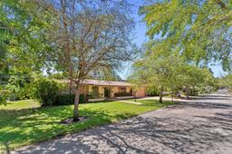 Picture of 100 W Sunrise Ave, Coral Gables, FL 33133