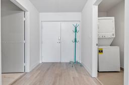 Picture of 19380 NE 26Th Ave # 303, Miami, FL 33180