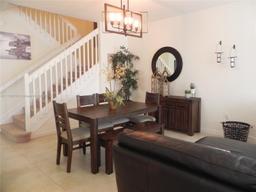 Picture of 12170 Village Pl # 1, Davie, FL 33325