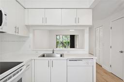 Picture of 31 Whitehead Cir, Weston, FL 33326