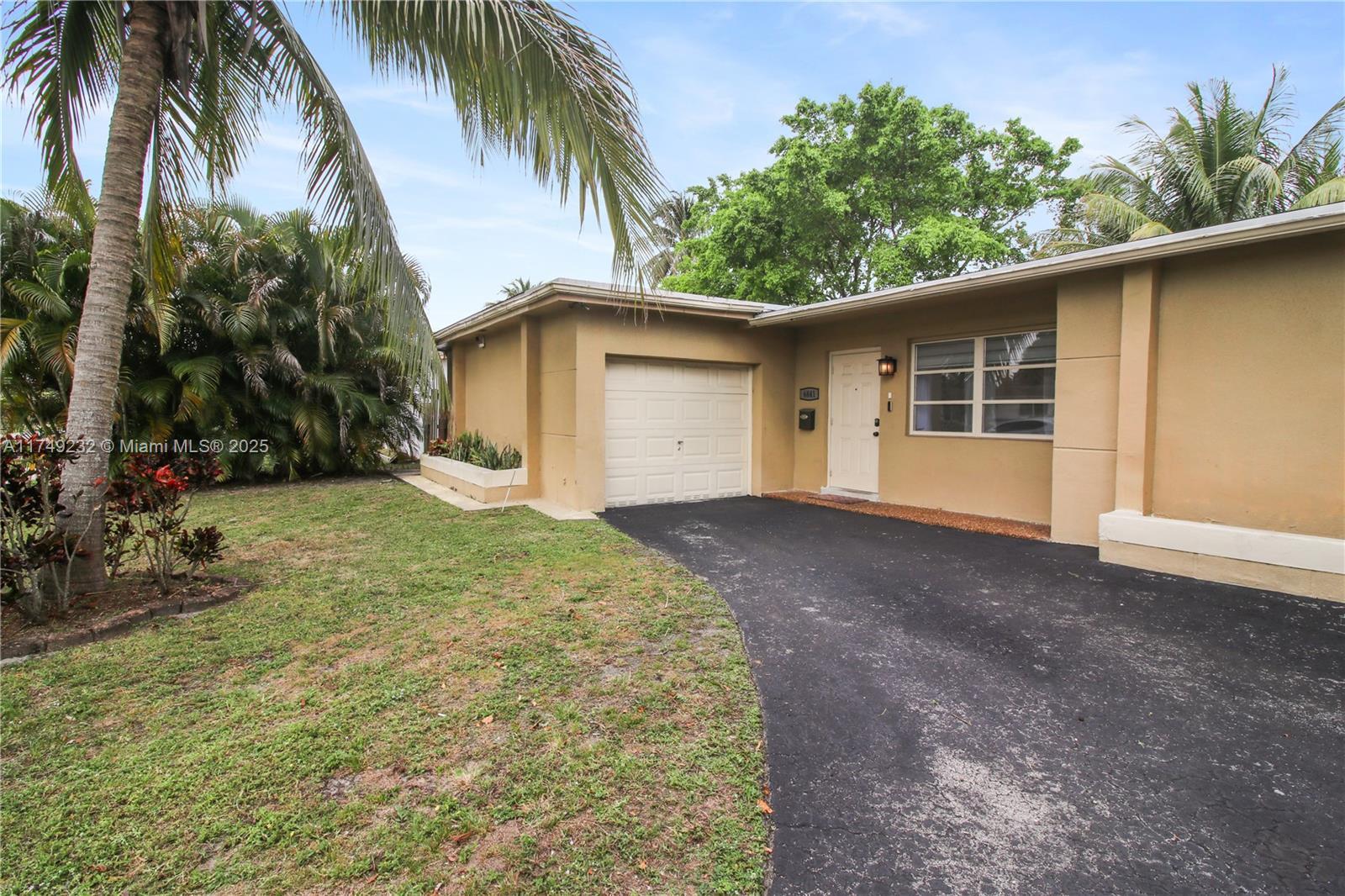 Picture of 6841 NW 24Th Ct, Sunrise, FL 33313