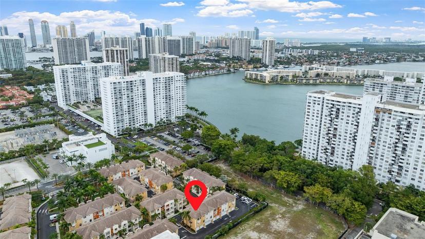 Picture of 18408 NE 27Th Ct # 18408, Aventura FL 33160