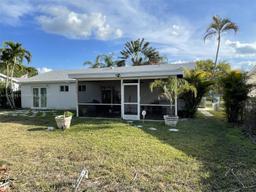 Picture of 16841 Royal Poinciana Dr, Weston, FL 33326