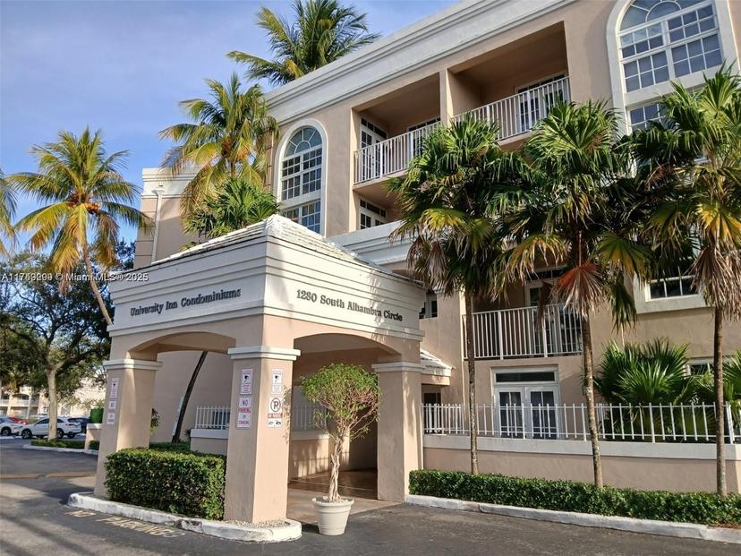 Picture of 1280 S Alhambra Cir # 2410, Coral Gables FL 33146