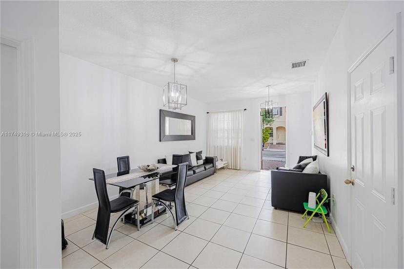 Picture of 12923 SW 135Th Ter, Miami FL 33186