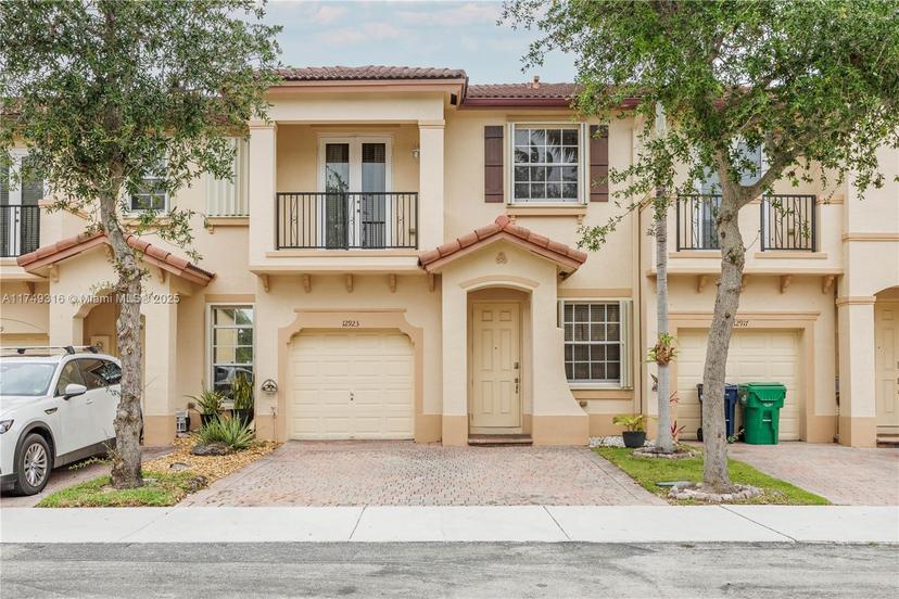 Picture of 12923 SW 135Th Ter, Miami FL 33186