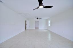 Picture of 1926 Gardenia Terrace, Sebring, FL 33875
