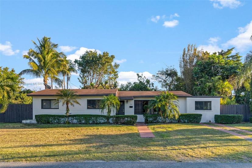 Picture of 9220 SW 166Th Ter, Palmetto Bay FL 33157