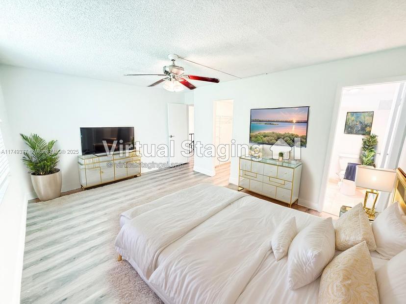 Picture of 400 Commodore Dr # 309, Plantation FL 33325