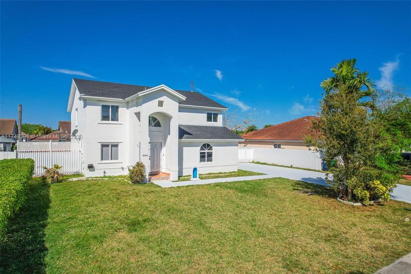 Picture of 15022 SW 149Th Ct, Miami FL 33196