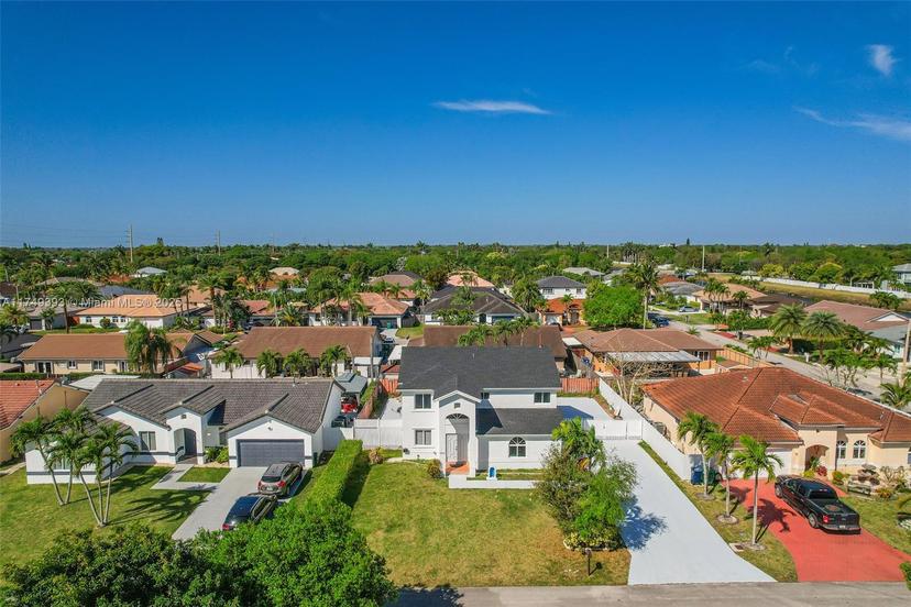 Picture of 15022 SW 149Th Ct, Miami FL 33196