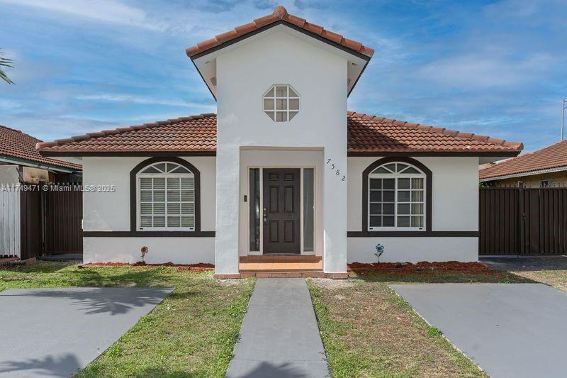 Picture of 7582 W 34Th Ct, Hialeah FL 33018