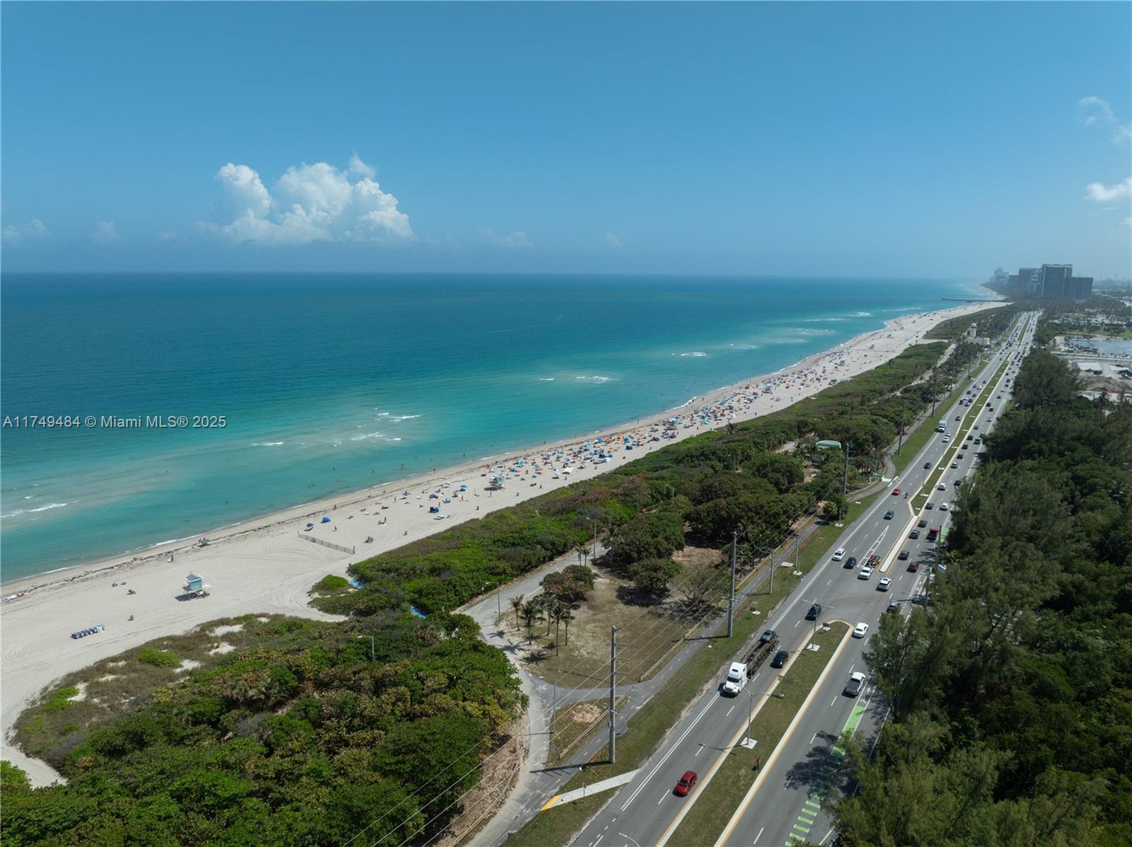 Picture of 100 Bayview Dr # 2014, Sunny Isles Beach, FL 33160