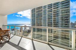 Picture of 475 Brickell Ave # 4309, Miami, FL 33131