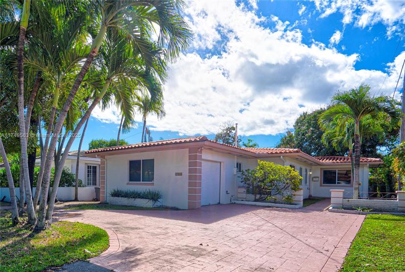 Picture of 1526 Bird Rd, Coral Gables FL 33146