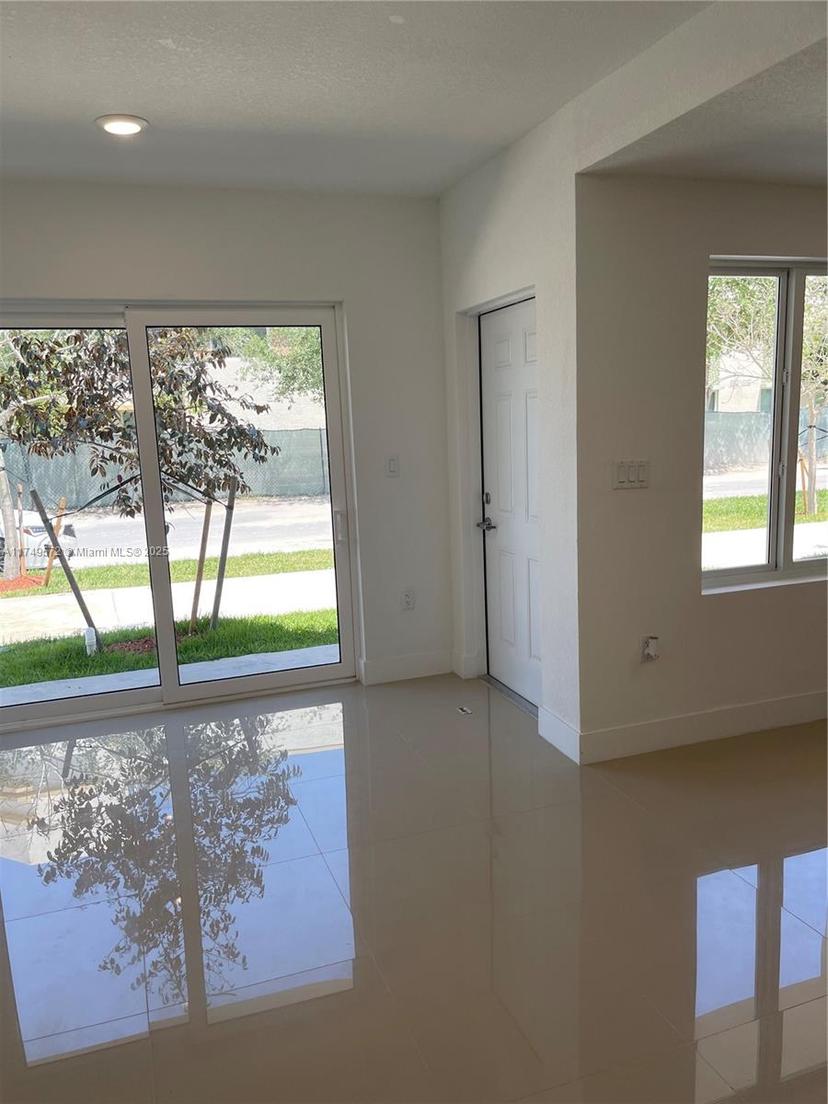 Picture of 25842 SW 144Th Ave, Naranja FL 33032