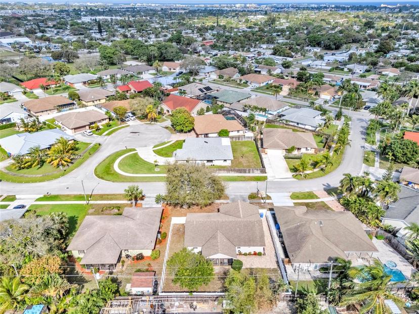 Picture of 981 Wynndale Way, Lantana FL 33462