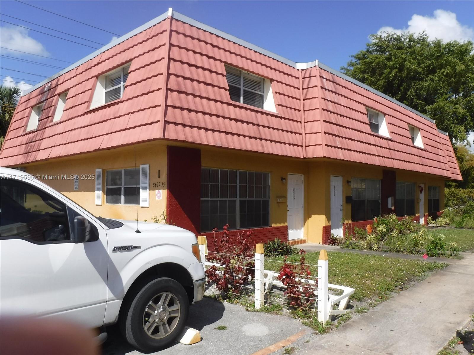 Picture of 5415 NW 27Th St # A1, Lauderhill, FL 33313