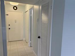 Picture of 1780 NE 191St St # 2, Miami, FL 33179