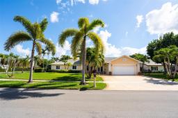 Picture of 311 NW 197Th Ave, Pembroke Pines, FL 33029