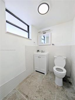 Picture of 8201 Byron Ave # 505, Miami Beach, FL 33141