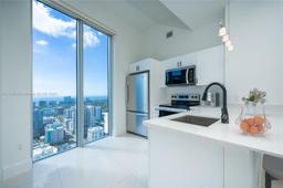 Picture of 185 SW 7Th St # 4412, Miami, FL 33130