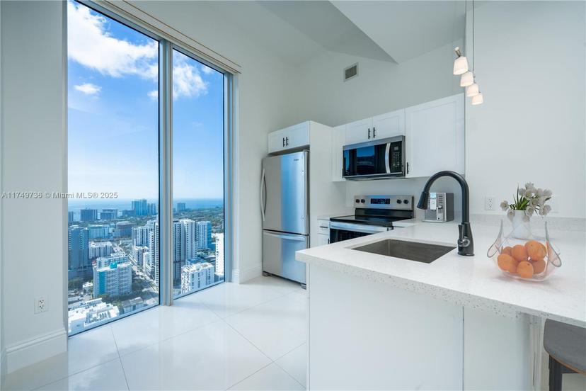 Picture of 185 SW 7Th St # 4412, Miami FL 33130