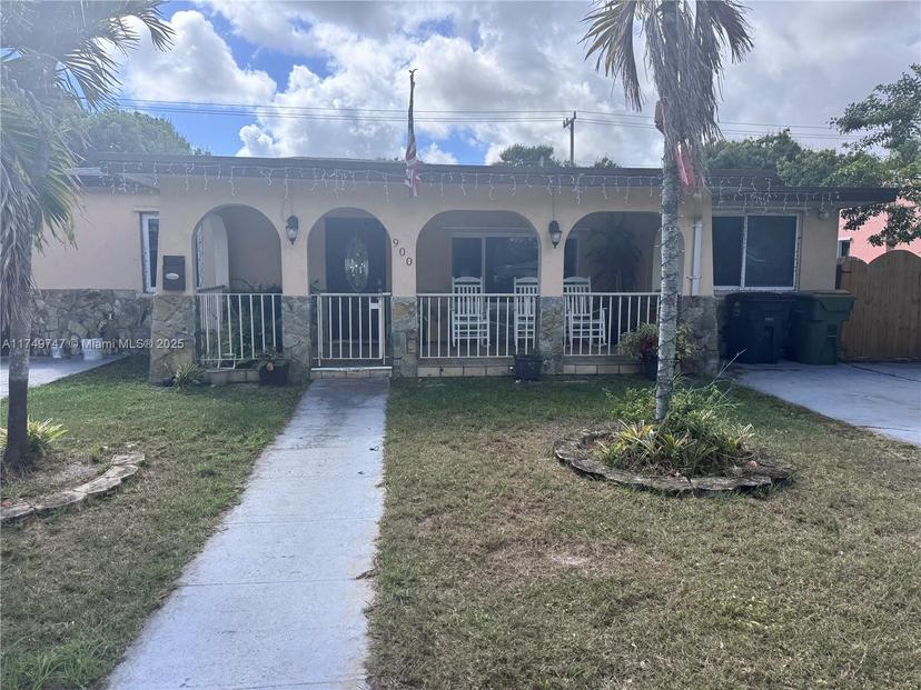 Picture of 900 NW 127Th St, North Miami FL 33168