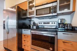 Picture of 1750 N Bayshore Dr # 5505, Miami, FL 33132