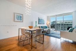 Picture of 1750 N Bayshore Dr # 5505, Miami, FL 33132