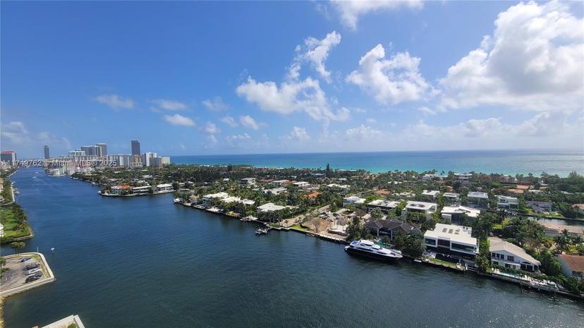Picture of 20201 E Country Club Dr # 2203, Aventura FL 33180