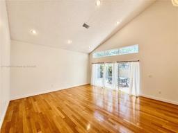 Picture of 1140 Oysterwood St, Hollywood, FL 33019