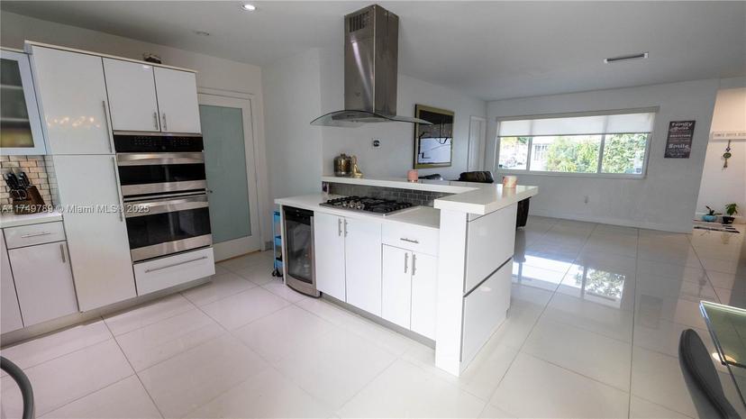 Picture of 7310 Grant Ct, Hollywood FL 33024