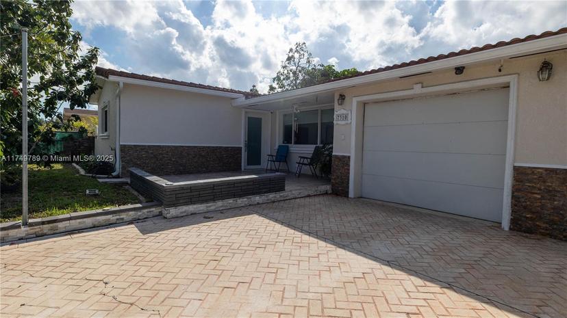 Picture of 7310 Grant Ct, Hollywood FL 33024