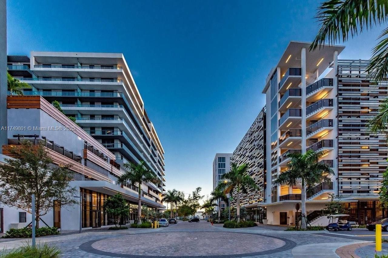 Picture of 2920 NE 207Th St # 801, Aventura, FL 33180