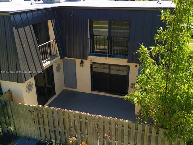 Picture of 2349 Waterside Dr # 2349, Lake Worth FL 33461